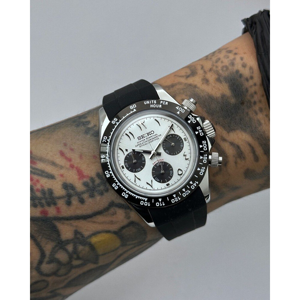 Custom Seiko Mod • Silver Panda Arabic Daytona• 39.5mm